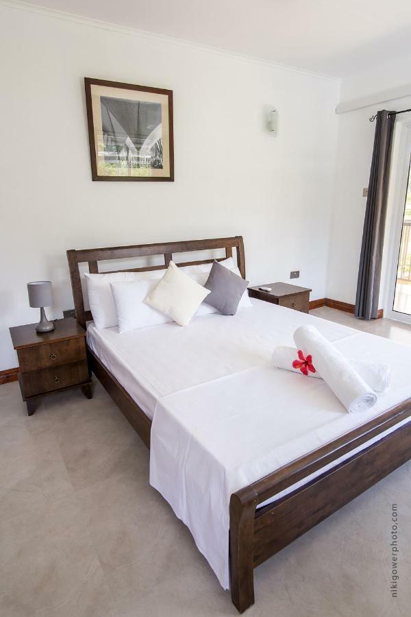 Flora'S Self Catering Apartments Victoria Luaran gambar