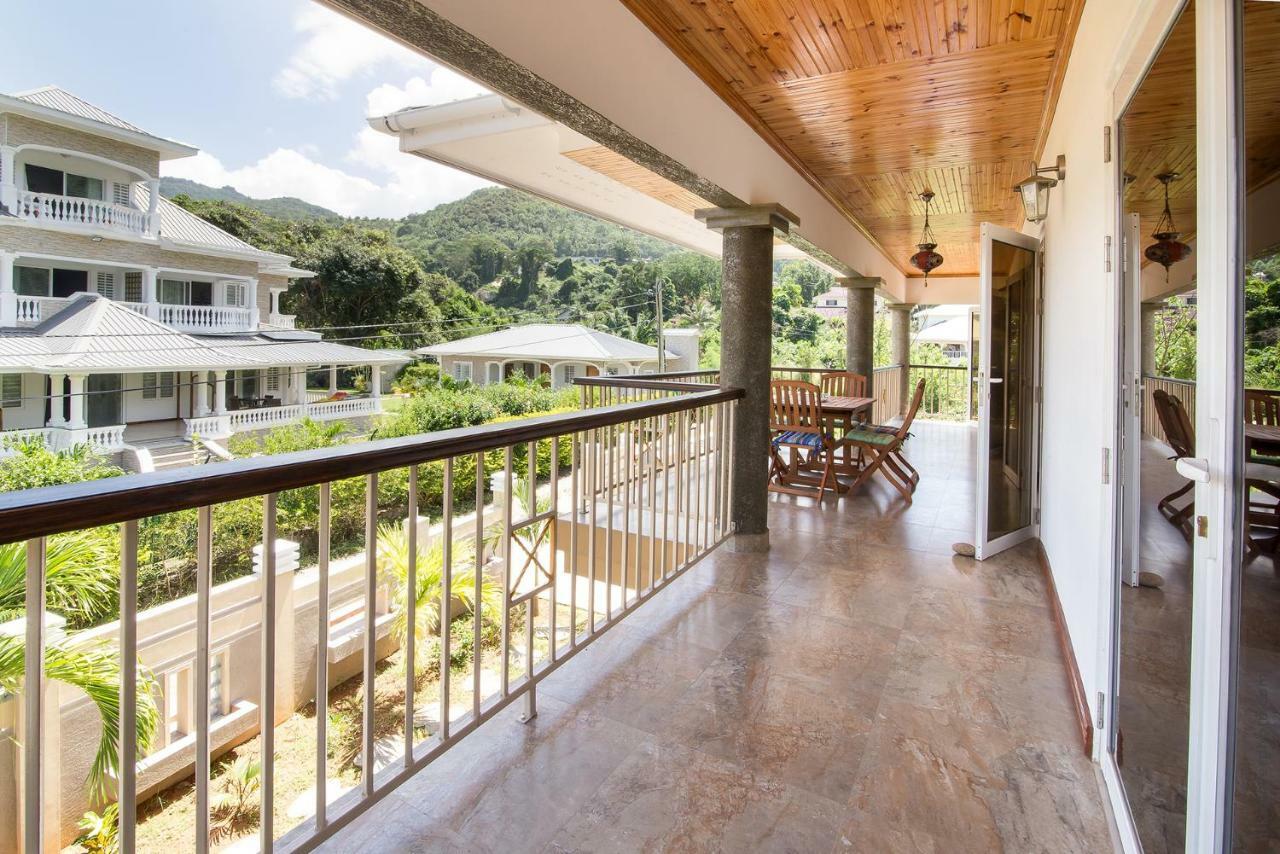Flora'S Self Catering Apartments Victoria Luaran gambar